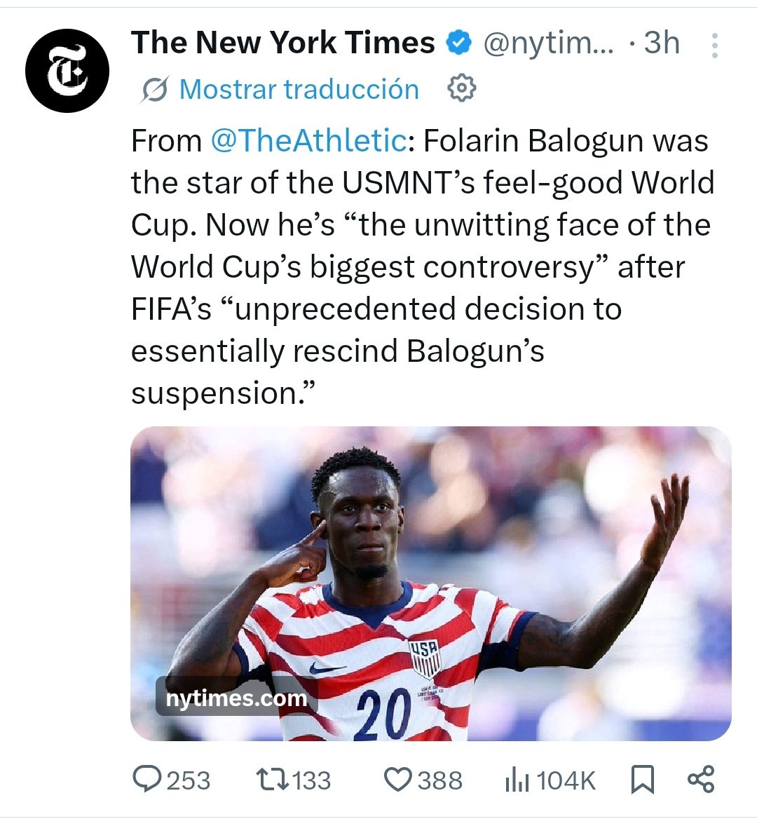 carlosvquez's tweet photo. Al titular de @nytimes le falta contexto importante. No es más relevante la entrada de Balogun -una acción más del fútbol- ni siquiera la "suspensión" de la FIFA, sino la mano que mece la cuna de Trump. https://t.co/Curw2nCPF3