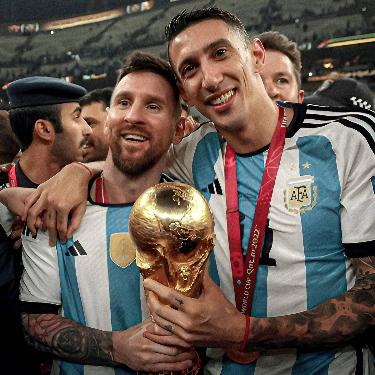 B7m187's tweet photo. لا مكان لسيدات كاس العالم لرجال فقط . 💙🇦🇷 #البرتغال_اسبانيا https://t.co/eEHMiWn7Vg
