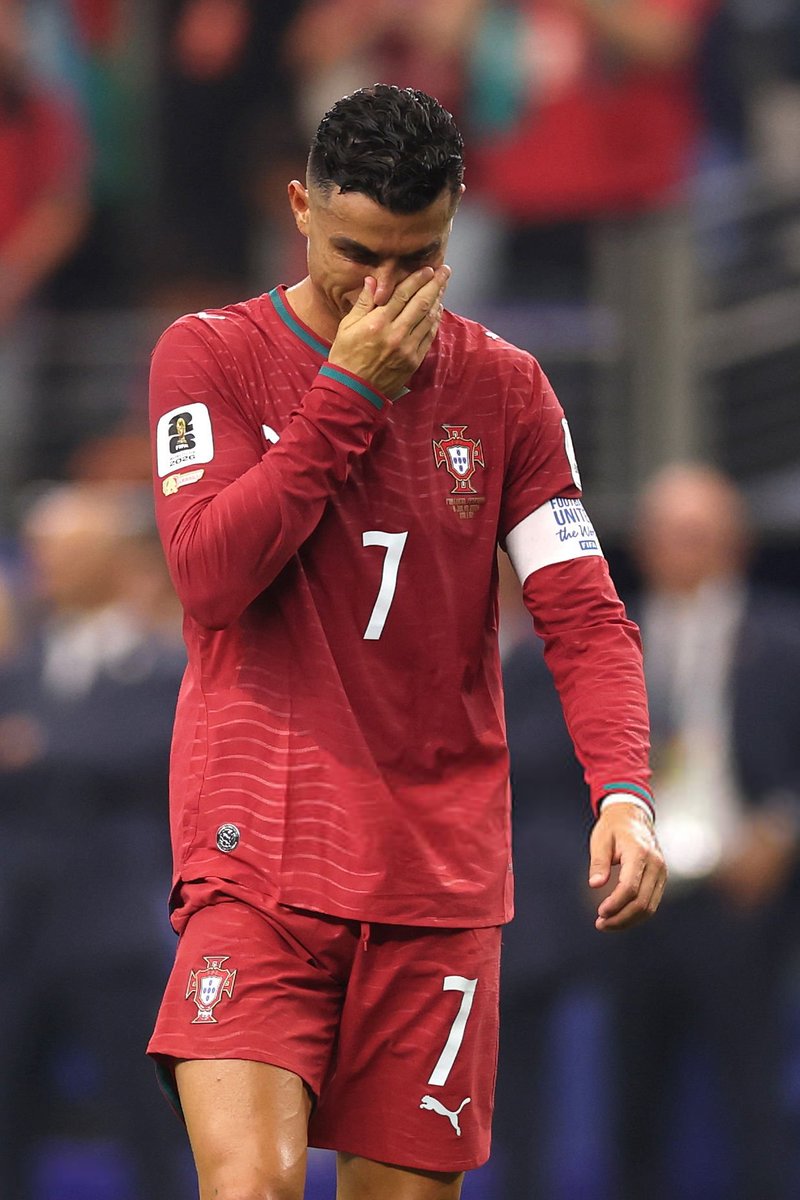 HQpcrt's tweet photo. Cristiano Ronaldo 💔 #FIFAWorldCup https://t.co/AMgBo7WW8d