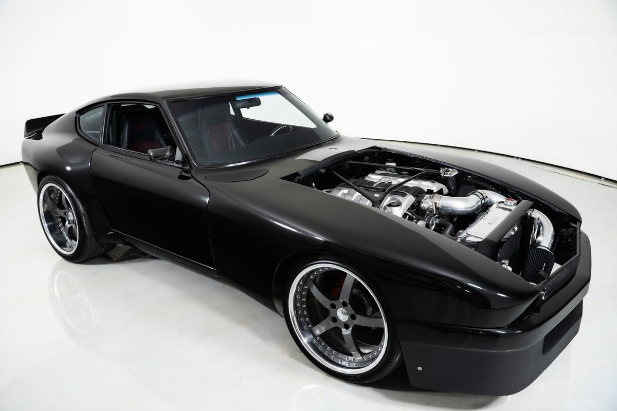 realUNICARNS's tweet photo. Can't get enough of this sinister Datsun 280Z https://t.co/KsN82umgbi