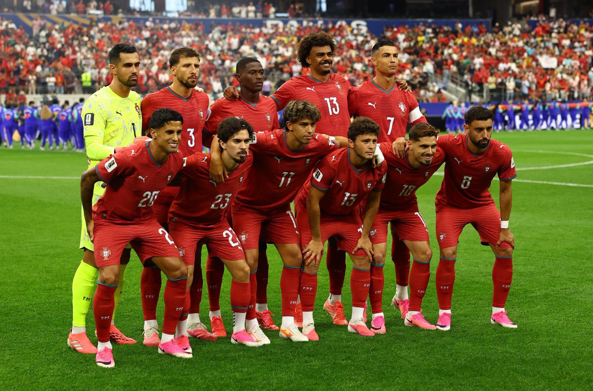 bnmershd's tweet photo. نجوم في انديتهم ورخوم في منتخبهم 
هاردلك يا رونالدو .. بطوله ما تأثر بمسيرتك التاريخيه https://t.co/FNiuu51o7c