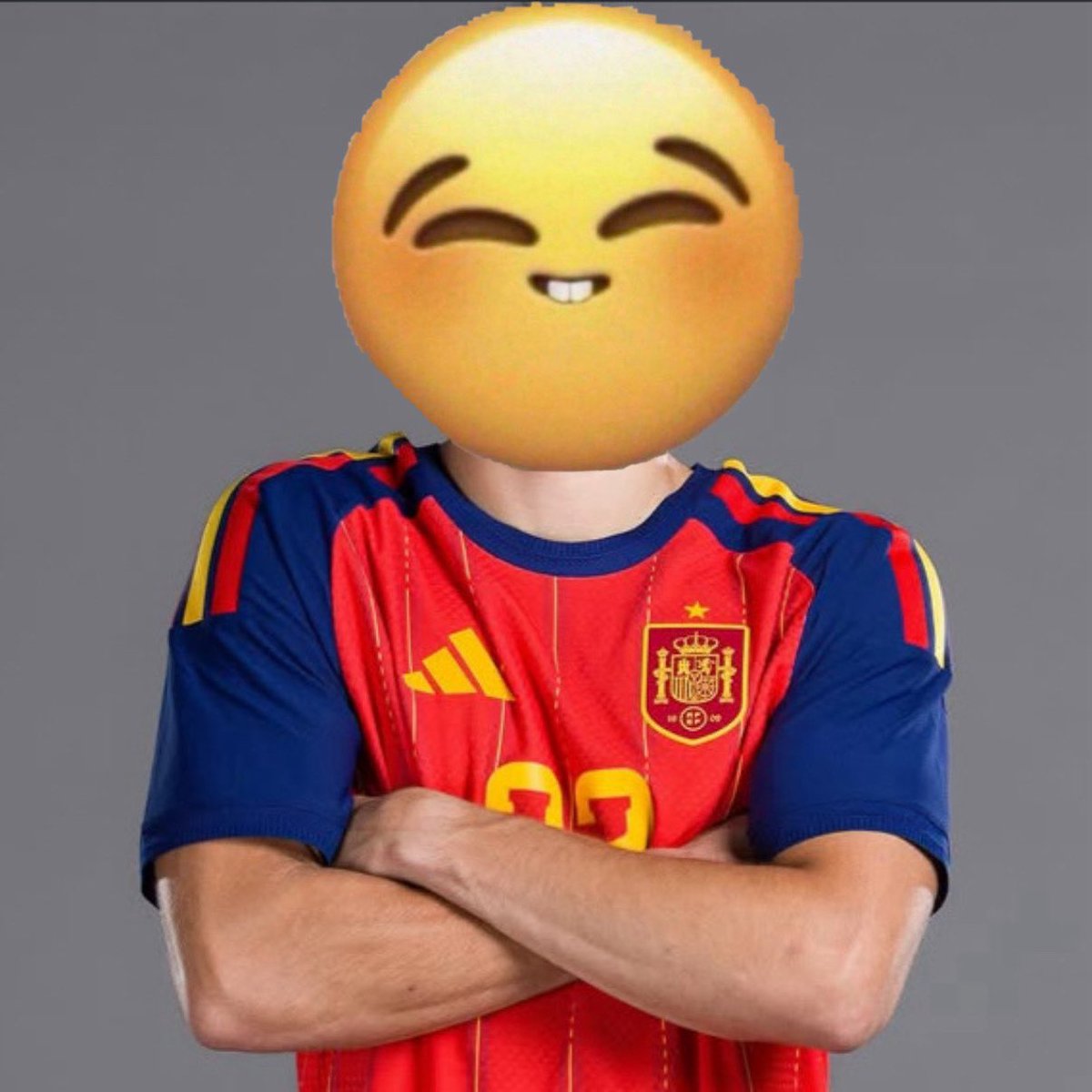 MartinMinan_'s tweet photo. El mejor central del Mundial 2026 https://t.co/acvFSMjq12