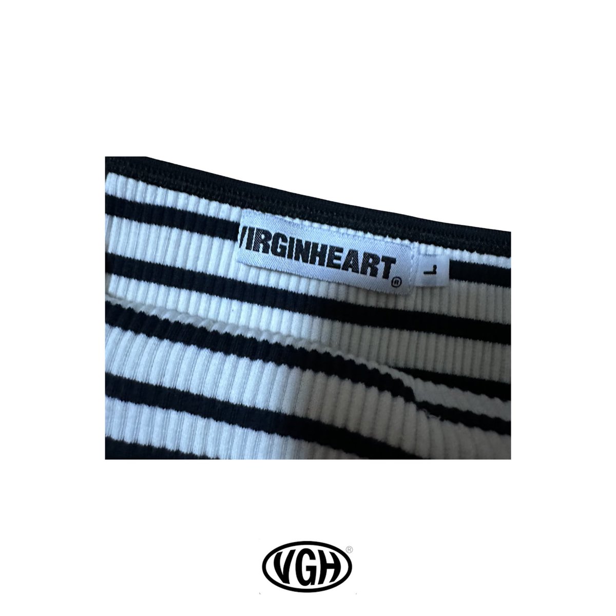 baeconmochie's tweet photo. ส่งต่อเสื้อ v.g.h.bkk 
ใส่ลองแค่รอบเดียว ไม่มีตำหนิ 
Size : L
Price : 270 ส่งฟรี (ในofficialขายหมดแล้ว)
#vghbkk #ส่งต่อvgh #vghbkkส่งต่อ #ส่งต่อเสื้อผ้ามือสอง https://t.co/r1PTP2Xkzh