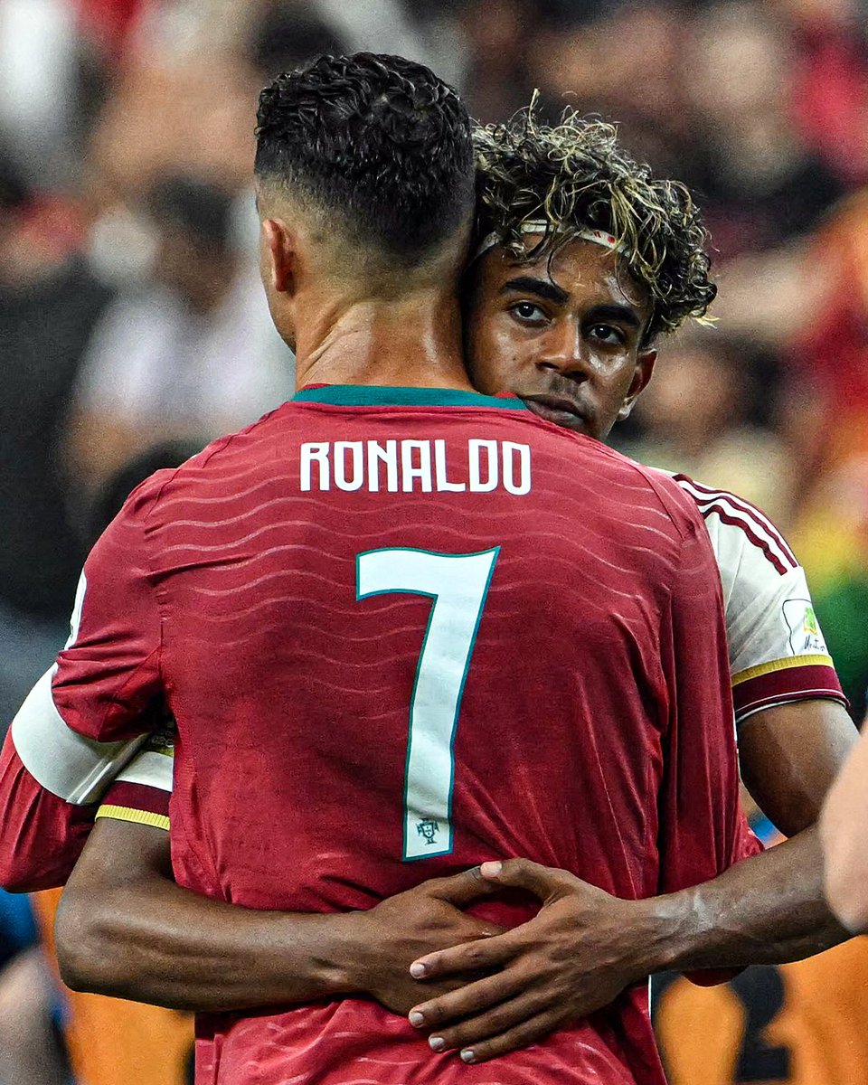OneFootball's tweet photo. Football's past, present and future 💫🐐 https://t.co/3qNY0G5Svm