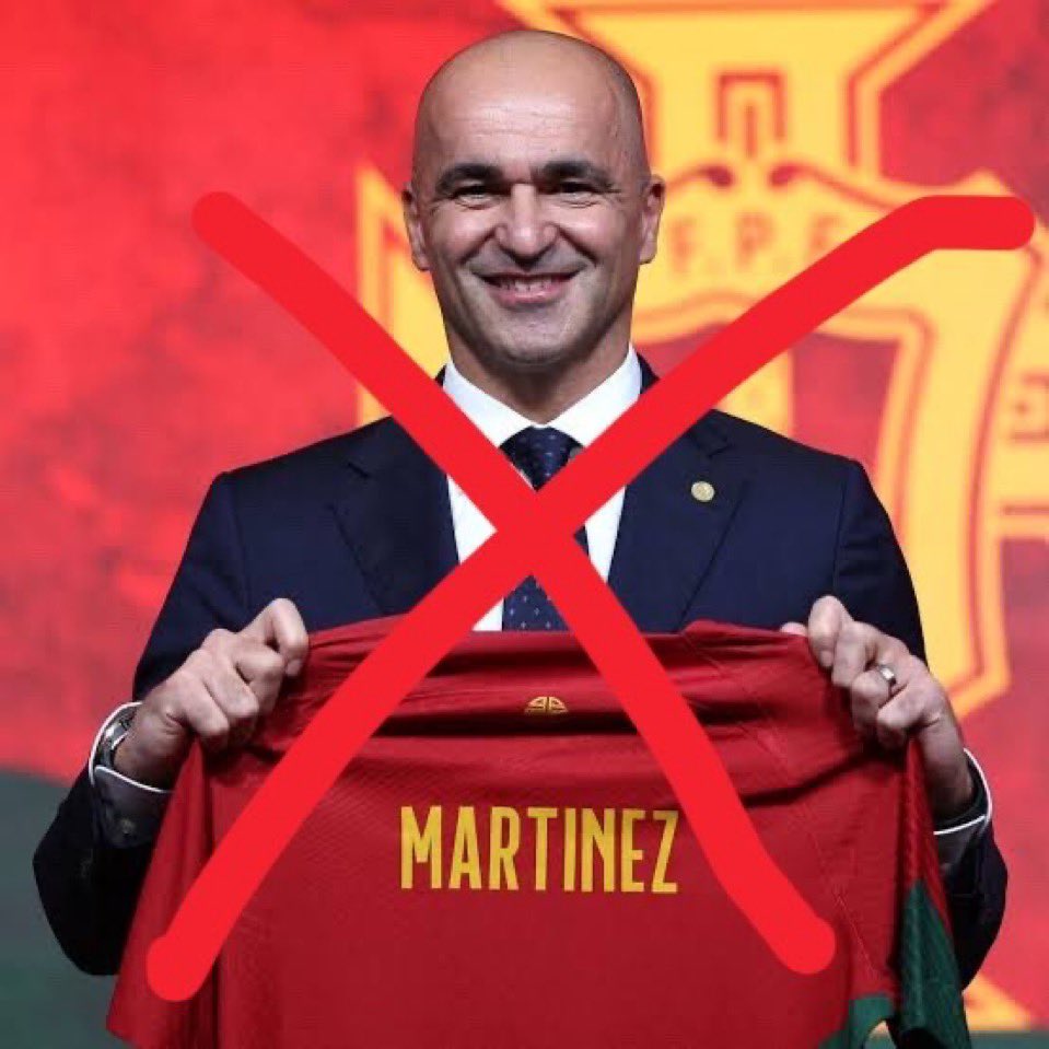 playerstatsguy's tweet photo. Hazard
De Bruyne
Courtois 
Kompany
Lukaku
Carrasco
Dries Mertens
Fellaini
Witsel

All these players and Roberto Martinez couldn’t win a pin with these lot. 
It was so clear he wasn’t going to do anything for this Portugal side with an old Ronaldo as striker. https://t.co/t9WR38owKj