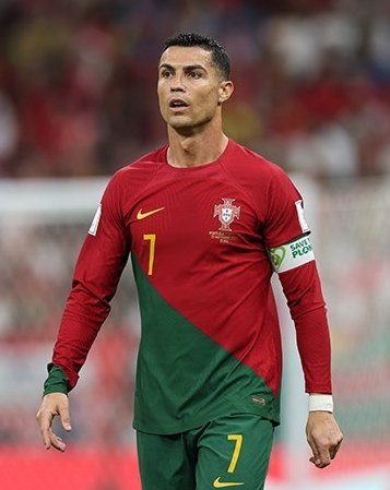 jsp707's tweet photo. في زوج عندهم نفس الارث في كاس العالم 
واحد يصنفوه من افضل لاعبي التاريخ و واحد سطايفي مقود https://t.co/semsn96kcg