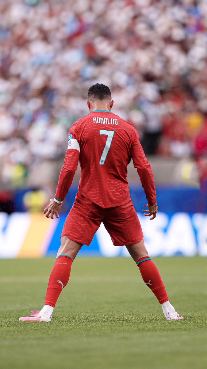 7_5_D's tweet photo. الذهب هو الذي خسرك 
أما أنت فدائمًا تلمّع🐐 https://t.co/rimVf0ANJN