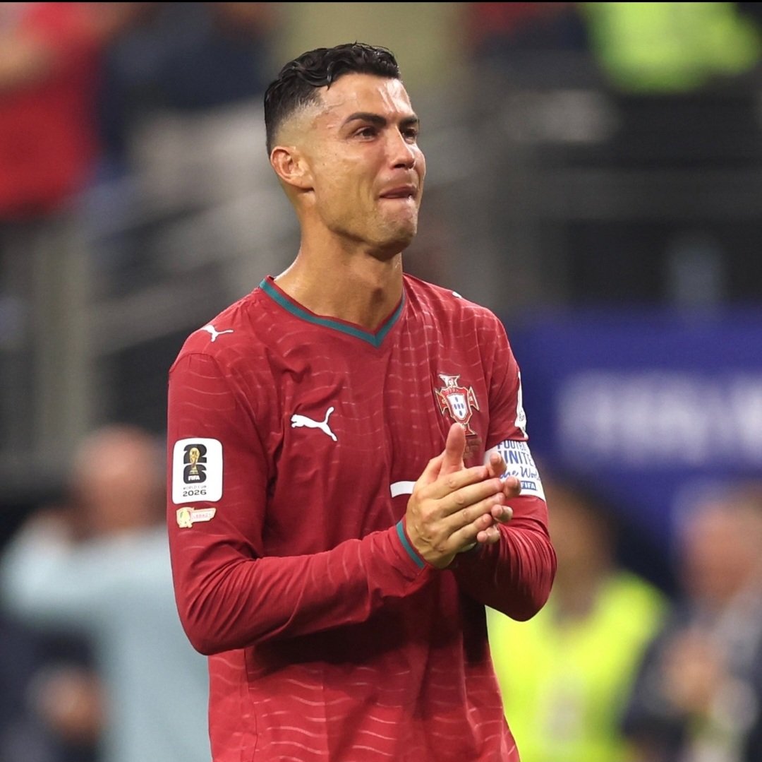 Cisco_Wrld_'s tweet photo. ❤️‍🩹🥺 Cristiano Ronaldo, in tears.. https://t.co/0HWNdp36pk