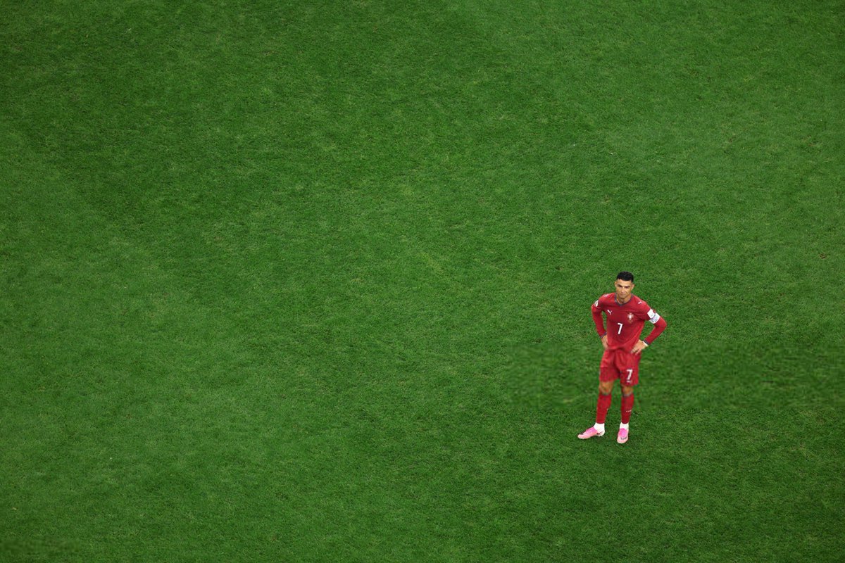Indie5051's tweet photo. Acabamos de ver el último partido de Cristiano Ronaldo en un mundial.

Hasta siempre leyenda 🐐 https://t.co/nSCO4b4Dlp