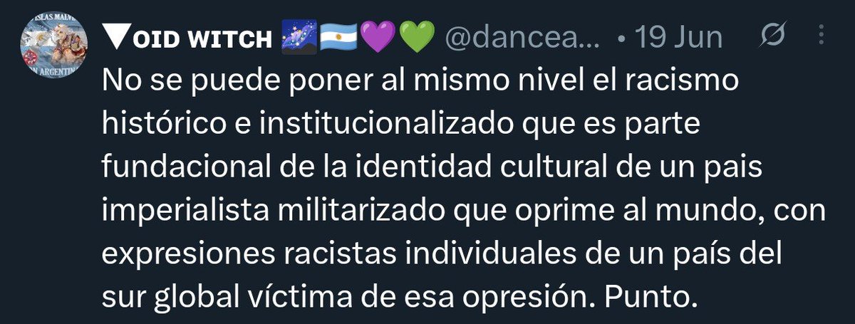 danceanddestroy's tweet photo. No me gusta ser autoreferencia pero en resumen es esto. 
Racismo, colorismo, xenofobia y malparidos hay en todo el mundo..pero no somos lo mismo ni a ganchos, y hay una marcada intencionalidad en imponer esta narrativa para después justificar crímenes de lesa humanidad, ojo. https://t.co/7iEgBn6RGA