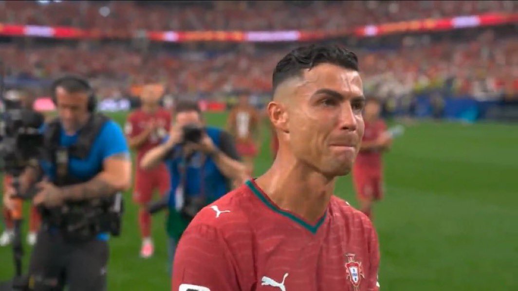 Pr0spid0's tweet photo. He literally said the World Cup is not a dream, so why is he crying 😭? https://t.co/Wz9Got5FTW