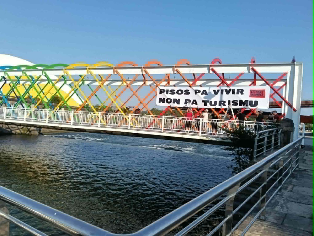 Asturies_insu's tweet photo. PISOS PA VIVIR, NON PA TURISMU

¡MENOS VIVIENDES TURÍSTIQUES Y MÁS PISOS PA VIVIR!.

Instagram: https://t.co/itIdmao1mo

Facebook: https://t.co/18gX4TYpXG

Canal de Telegram: https://t.co/H0mcv1U2r0 https://t.co/ClQhuw2J6z