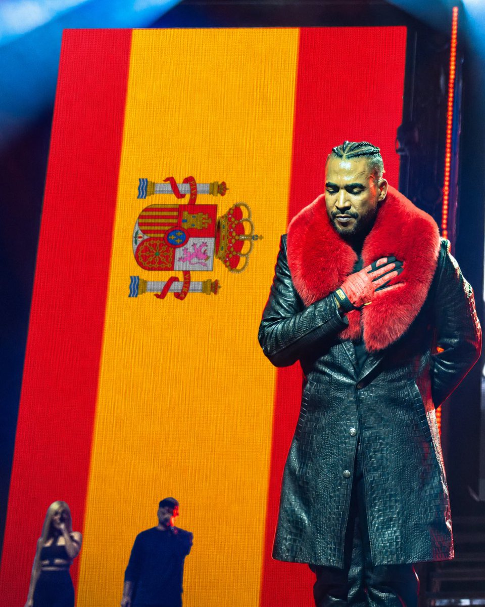 DONOMAR's tweet photo. Felicidades a la selección española y a toda España por este triunfo. Ahora, a seguir haciendo historia 🇪🇸⚽ Ya en unos días estoy con ustedes para celebrar en persona. https://t.co/2W7SDlbZPW