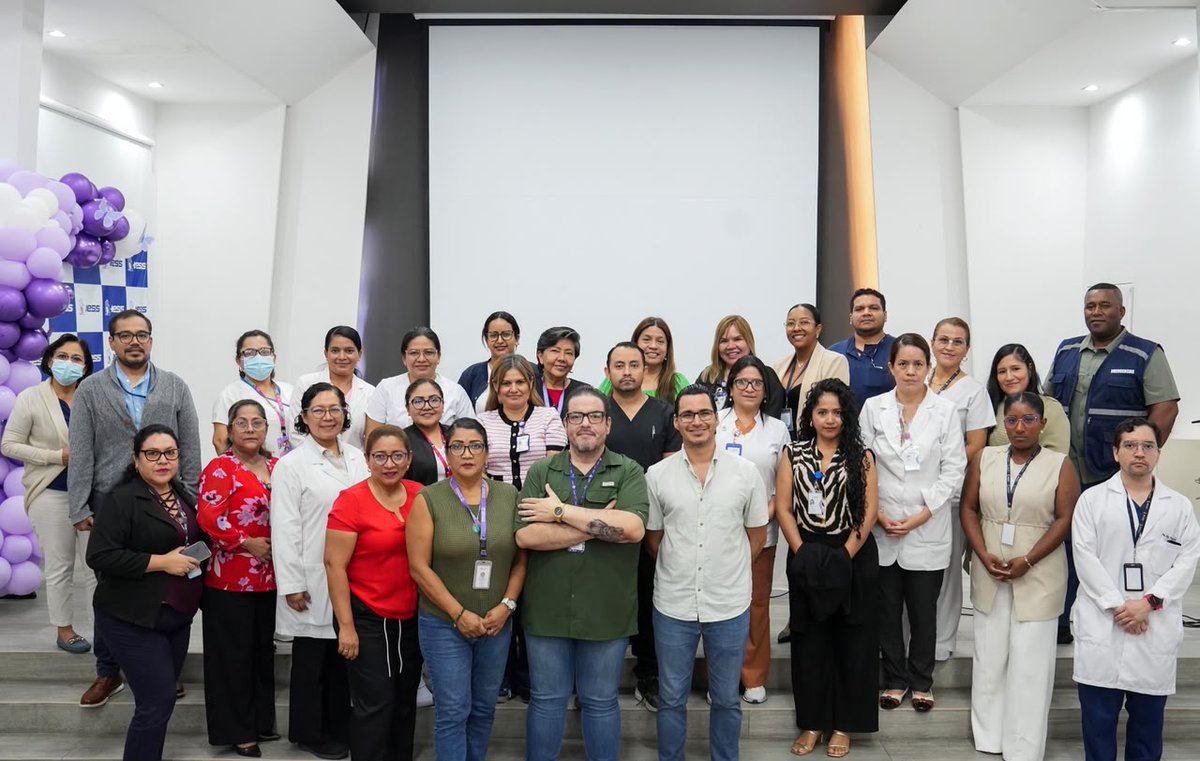 HtmcIess's tweet photo. Iniciamos los talleres sobre la Unidad de Atención Integral (UAI) para pacientes con VIH, dirigidos al personal médico, administrativo y de apoyo del hospital. 🏥

Estas jornadas fortalecen los conocimientos y promueven una atención integral, humanizada y libre de estigma. https://t.co/FibBA0qutP