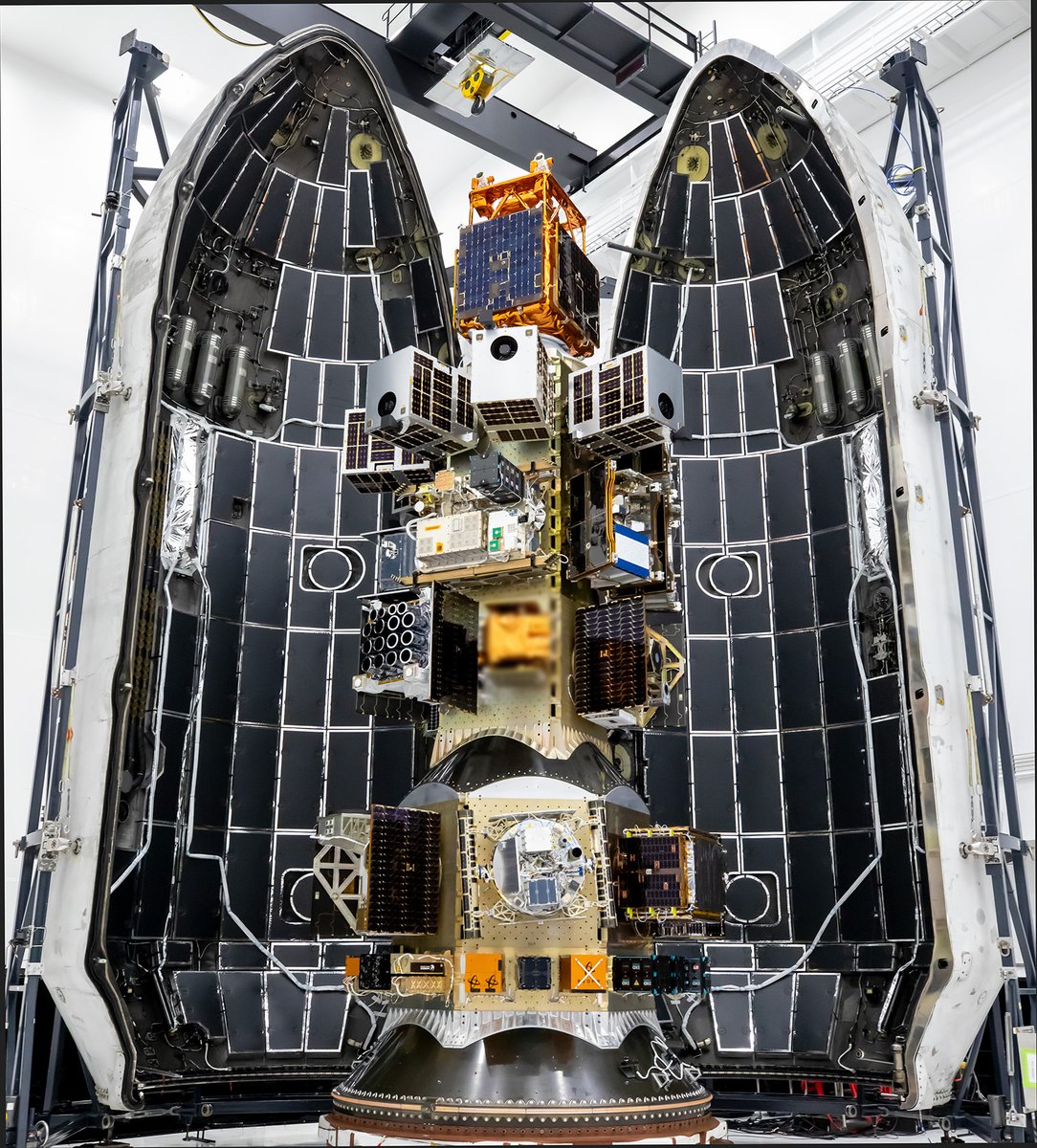 SpaceX tweet media