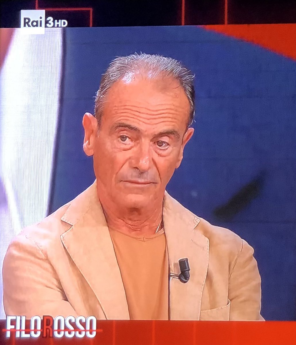 ConsultingGF's tweet photo. L’ottusangolo . #filorosso #garlasco https://t.co/8DjsIyIT4Q