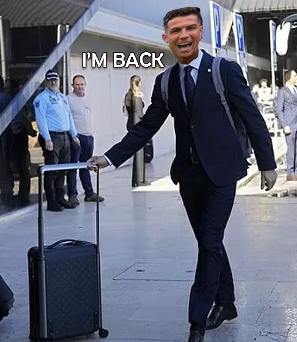 rexon225's tweet photo. @Priceless_MCI Ronaldo at Portugal's airport https://t.co/HJDHrhwDcK