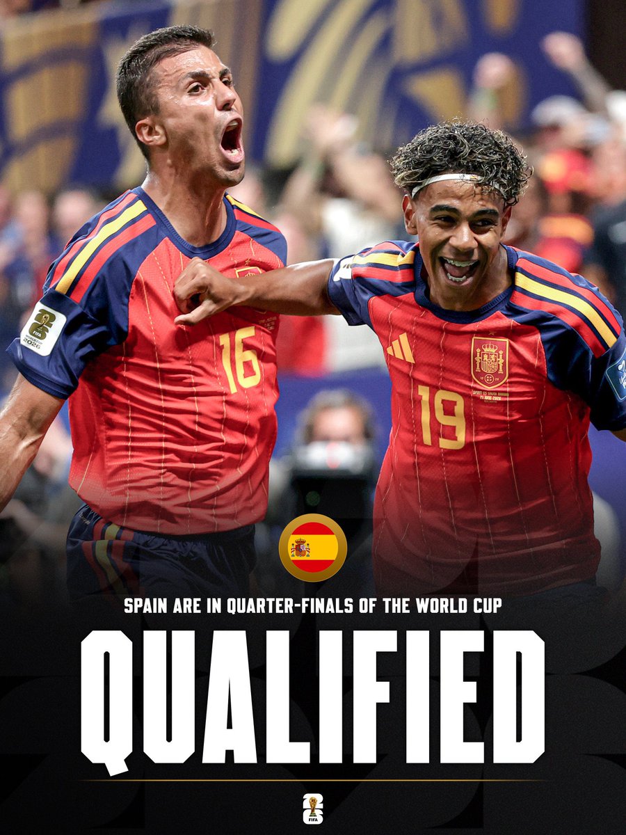 DIbitonbo's tweet photo. Spain are through to the next round 👏🏻👏🏻👏🏻
#fwc  #poresp https://t.co/30BNcG6uOD