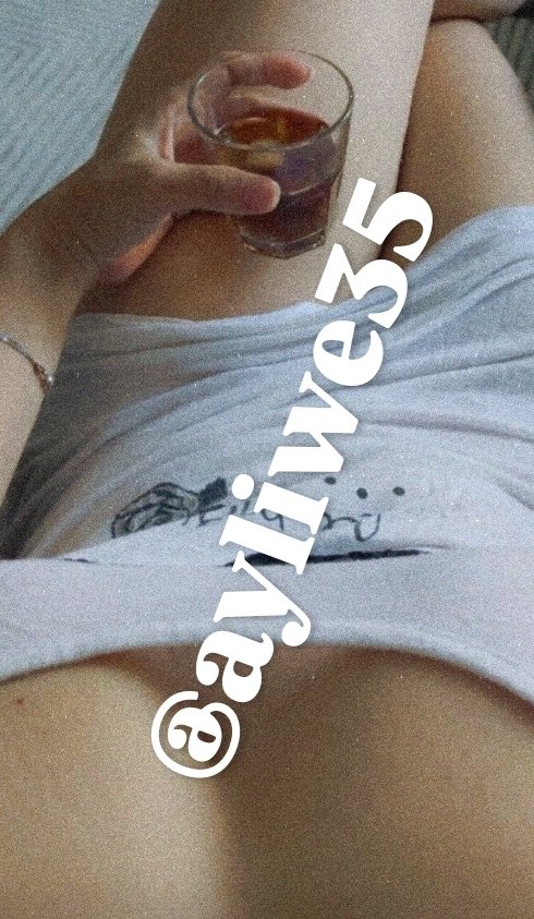 Ayliwe35's tweet photo. Yorgunlutamı atmayalım...?
İyi geceleriniz olsun arkadaşlar
#duş
#Mood
#Rutin
#dozalımı
#sexting
#keyfs
☕🍃☘️🍀 https://t.co/bpKmgs3mED
