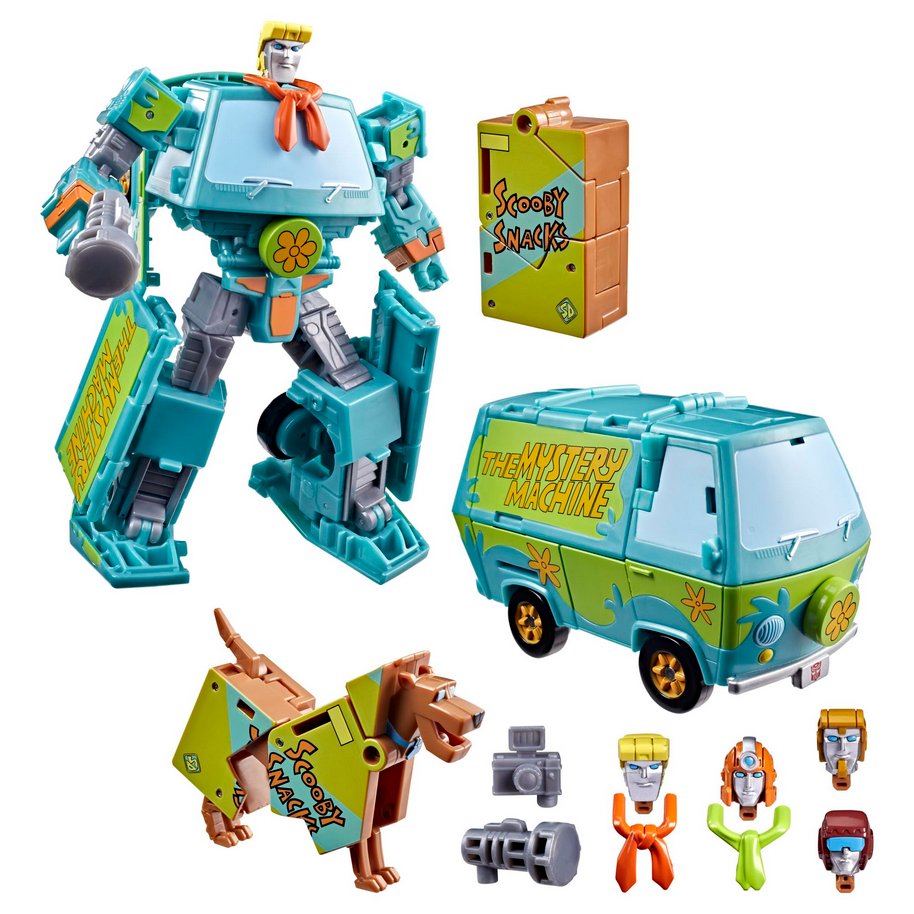 TFsource's tweet photo. First look at the upcoming Transformers x Scooby Doo Collab Mysterious Prime and Automutt!

 #Transformers #ScoobyDoo #TransformersToys #ScoobyDooFans #TFSource https://t.co/BNjzUedj5n