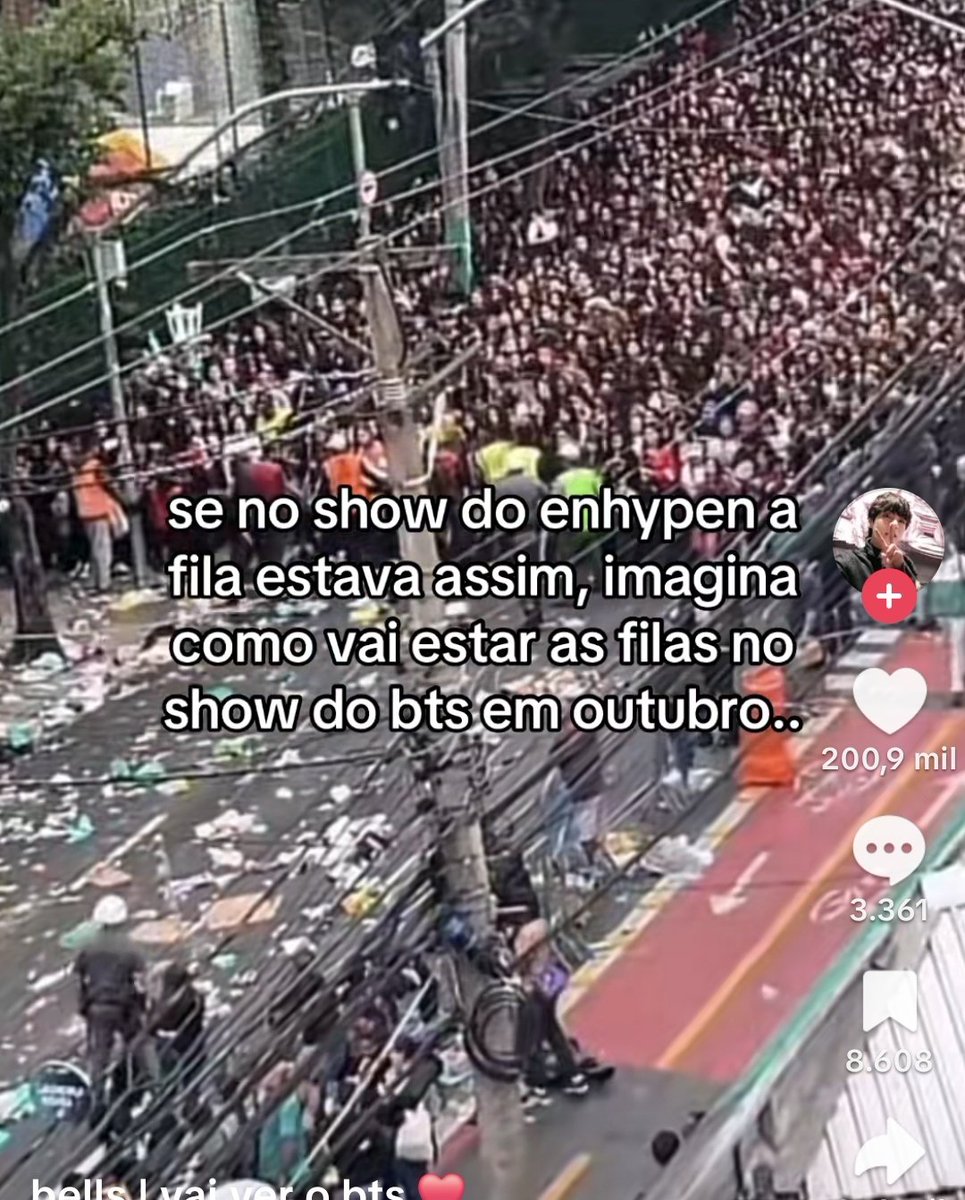 vmintlny's tweet photo. gente eu me recuso que o fandom brasileiro fique com essa imagem porca pqp por tudo que é mais sagrado não façam igual o fandom desse grupo, pelo menos levem saco de lixo para jogarem fora as embalagens de vocês, não cheguem de madrugada, podem chegar cedo, mas madrugar não 😭 https://t.co/gynexy4j0Q