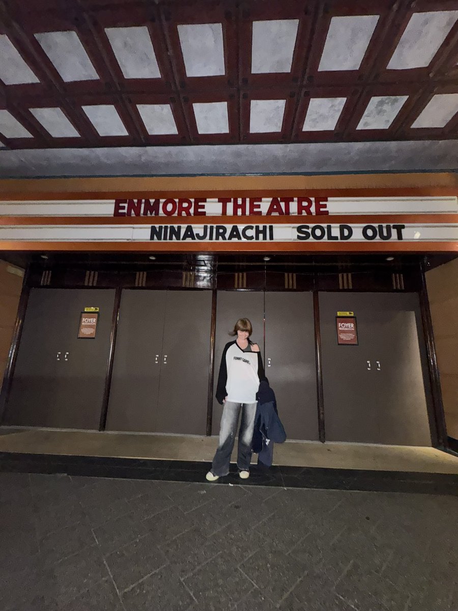 ninajirachi's tweet photo. i went to my first concert here when i was 14 !! https://t.co/EldhZjUMAN