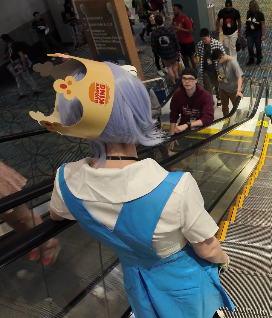 niichaamaa's tweet photo. Rei Ayanami 🍔 https://t.co/HOU6t57Lfh
