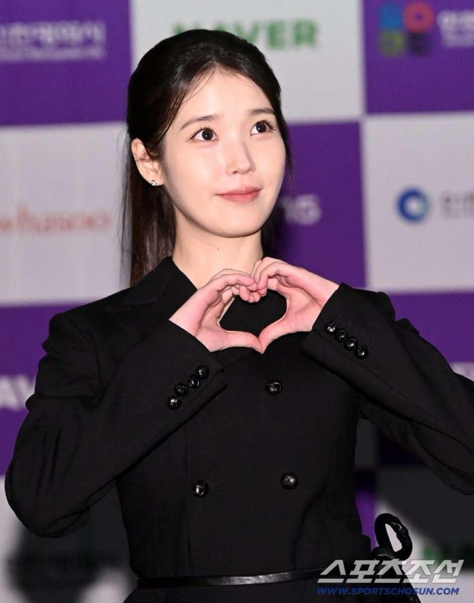VicLJE's tweet photo. Hello 👋 Miss you a lot , our girl 👧 ! https://t.co/Y4EaWh5hui