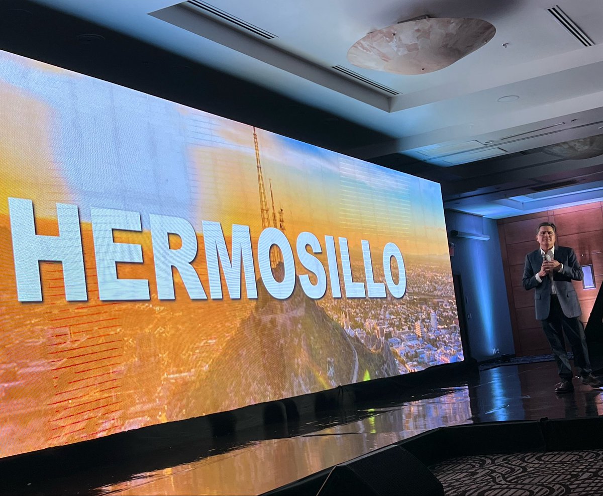sergiovallep's tweet photo. Se sabía pero ahora se confirma, se apunta @GildardoReal para la alcaldía de Hermosillo.
Dice que solicitará licencia como dirigente del @PANSONORA.
Y ahí estuvieron el resto de los aspirantes  a lo mismo. https://t.co/FzIH2woJ9T