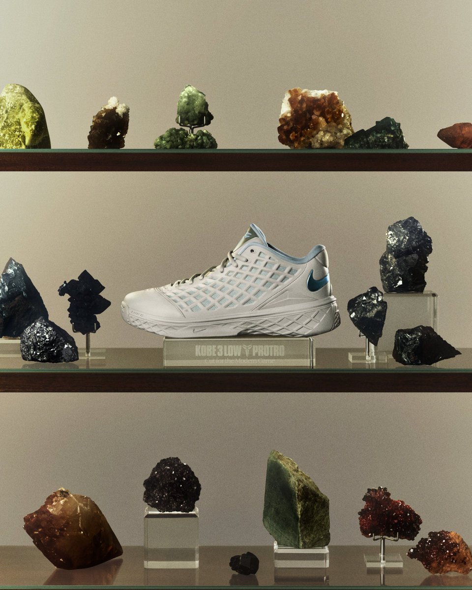 nikebasketball's tweet photo. @g0beezy @usabasketball Kobe 3 Low Protro “Platinum Grey” debuted by Jun Seok Yeo in the FIBA World Cup 2027 Asian Qualifiers.

Dropping this summer. https://t.co/ik889yheM1