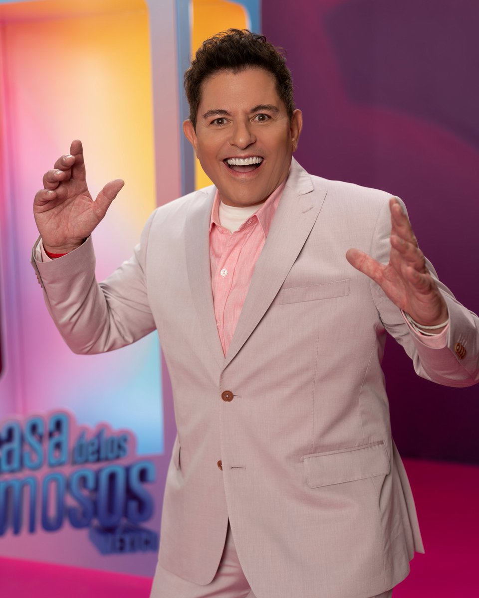 LaCasaFamososMx's tweet photo. #ErnestoLaGuardia es el PRIMER HABITANTE revelado para #LaCasaDeLosFamososMx 💥 Gran estreno domingo 26 de julio, 8:30 p.m. por #LasEstrellas y 24/7 por @VIX https://t.co/3K1krS5aFj