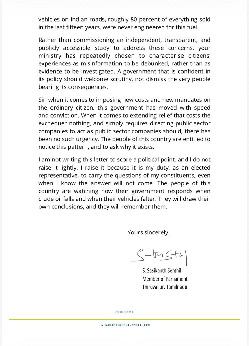 s_kanth's tweet photo. Crude oil has fallen from $125 to $70 a barrel. Nayara, a private vendor has cut its fuel prices within days.

The government’s own oil companies haven’t moved an inch. And while fuel relief waits, E20 has been forced on 300 million vehicles never built for it.

My open letter to the Prime Minister @PMOIndia @narendramodi @HardeepSPuri @PetroleumMin