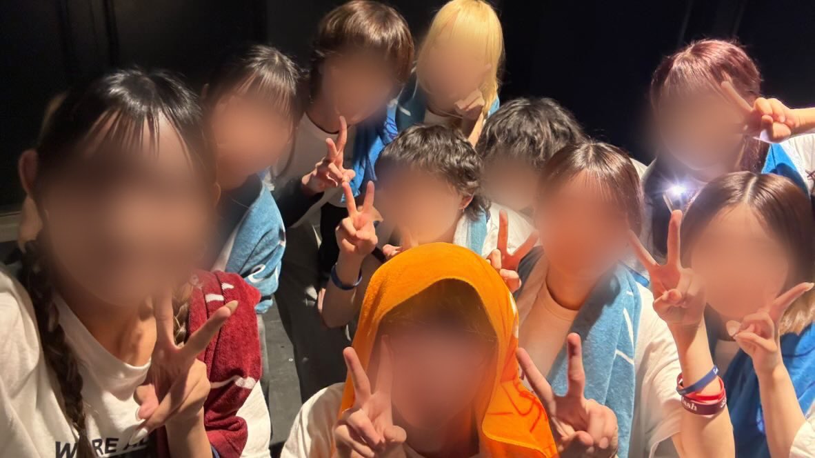 macalocker3's tweet photo. 2026.07.06
Blue Mash × Sunny Girl
冷笑から熱狂へ

大好きな2バンドを大好きな仲間たちと；；
フロアの一体感すごくて楽しかった！

世界で1番綺麗なあなたの
まつ毛が濡れてしまわないように https://t.co/dr57gvsWua
