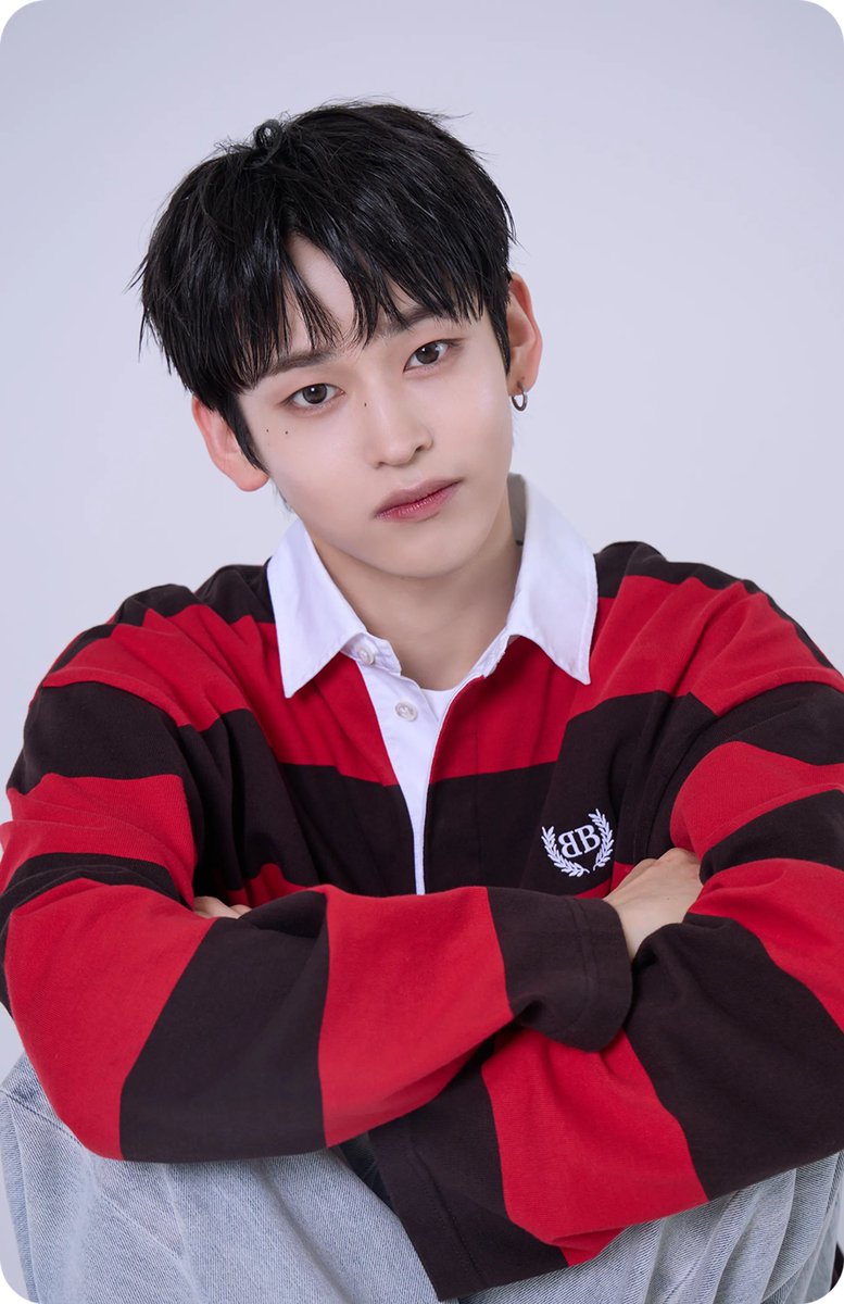 towanyang's tweet photo. ❤️🖤

#토와 #towa #透和 #とわ https://t.co/QlLVqMJye1