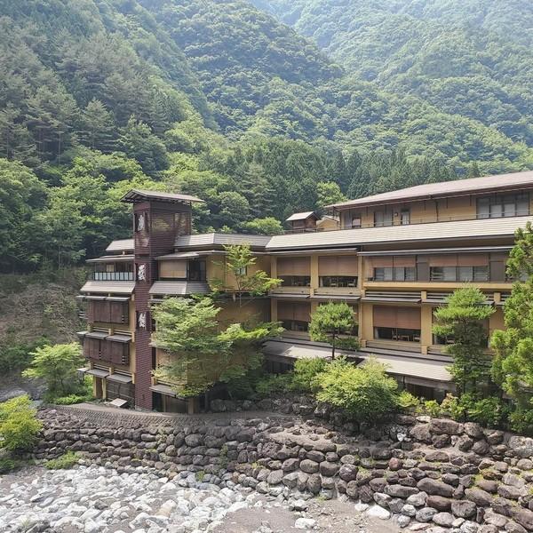 ResxaTech's tweet photo. **Fun Fact**

Did you know? The world’s oldest hotel, has been operating since **705 AD**—that’s over 1,300 years of hospitality excellence! 🏨  

Just like the pioneers of hospitality redefined guest experience centuries ago, today’s smart property https://t.co/734xueEmzV