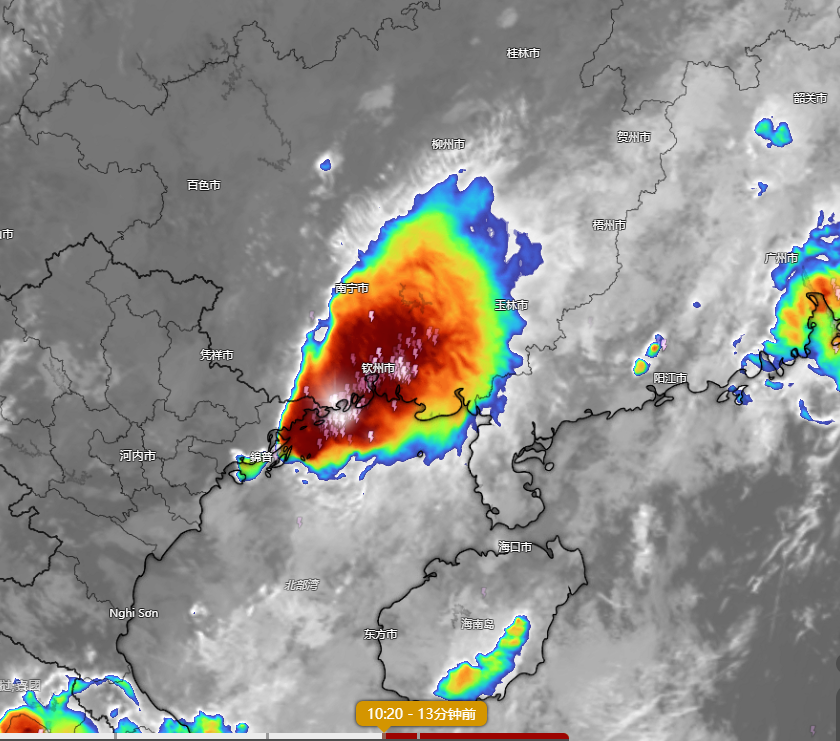 atmtr's tweet photo. 广西南部的雨还在这���下，昨晚刷到的中气爱就说已经下了1900个杭州西湖的水量了…… https://t.co/R82El0UDbu