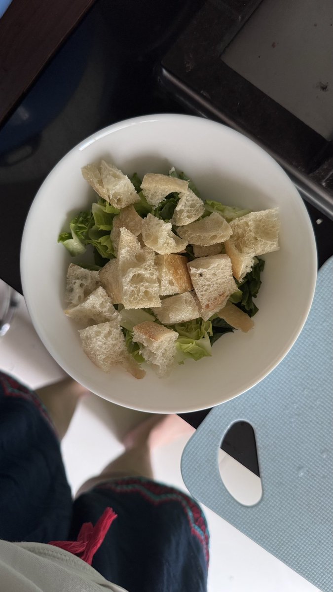 larasprmta's tweet photo. sehat bgt sarapan gweh https://t.co/cJEKtFd9Lk