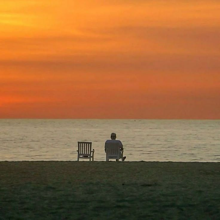 YourPrimePath's tweet photo. Boredom is not the absence of stimulation. It is a biological state your brain requires to function and you have been systematically eliminating it while calling the result a focus problem.

The human attention system was not designed for continuous external input. It was designed for alternating cycles — periods of engagement followed by periods of genuine low-stimulation rest where the brain shifts into its default mode network and does the work that focused attention cannot do. Consolidating information. Making unexpected connections between unrelated ideas. Processing unresolved emotional material. Generating the kind of slow, associative, non-linear thinking that produces insight rather than reaction.

Every time you reach for the phone in a moment of boredom you are interrupting that cycle before it can complete.

But the dopamine comparison in this tweet is the part that deserves to be taken completely literally rather than as rhetorical flourish.

For most of human history, a significant dopamine hit was a rare and meaningful event tied to something real — food after scarcity, social connection, physical achievement, a genuine novelty in the environment. The rarity was functional. It meant the dopamine system stayed sensitive, responsive, and calibrated to signal things that actually mattered. The ancestral human who got a dopamine response from finding food had a system primed to go find food again.

You are now receiving in ten minutes of scrolling what that system was designed to parse across weeks. Not metaphorically. The neurochemical load is genuinely incomparable in scale to anything the dopamine system evolved to handle. And a system flooded past its calibration point does what any overwhelmed system does — it downregulates. It reduces receptor sensitivity to compensate for the excess. Which means the baseline moves. What felt like neutral now feels like deprivation. What felt like stimulating now barely registers. And actual silence, actual stillness, actual boredom — the states the brain needs to reset — become genuinely intolerable rather than merely uncomfortable because the contrast between them and the overstimulated baseline is now so extreme it registers as distress.

This is not a willpower failure. This is what recalibrating a flooded system feels like from the inside.

Anna Lembke at Stanford calls it the dopamine nation — a culture that has achieved such frictionless access to supranormal stimulation that the ordinary textures of unaugmented human experience have become almost universally insufficient. The consequence is not just distraction. It is an inability to be present in your own life as it actually is rather than as the feed has conditioned you to expect it should feel.

The focus problem is real. But it was never about discipline.

It was about what you did with the quiet moments before the discipline was ever required.

Let yourself be bored. Actually bored. Sit in it past the discomfort. Past the itch. Past the moment where the phone feels genuinely necessary.

The focus you're looking for is on the other side of the boredom you keep escaping.