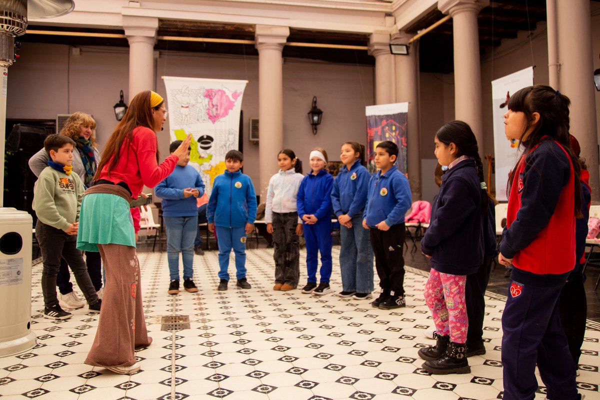 GobDeLaRioja's tweet photo. Más de 80 expositores, editoriales, librerías, bibliotecas populares, escritores, escritoras y cientos de artistas forman parte de una programación con presentaciones, charlas, actividades para las infancias, espectáculos y propuestas para toda la familia. https://t.co/0RGl4m5lUv