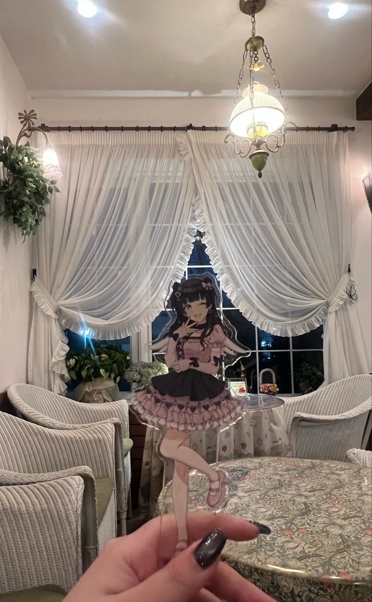 ___f12O4___a's tweet photo. コラボカフェとかわいいカフェに行きました☕️ https://t.co/KyR24G9ZU6
