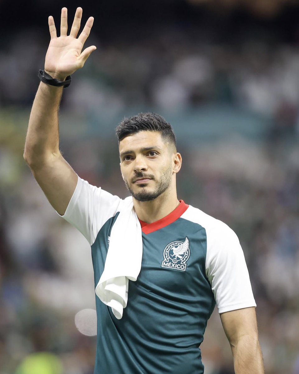 aimatuitstar's tweet photo. Tenía años que no me gustaba un futbolista mexicano, pero… 😍❤️ https://t.co/XpNawm0IoE