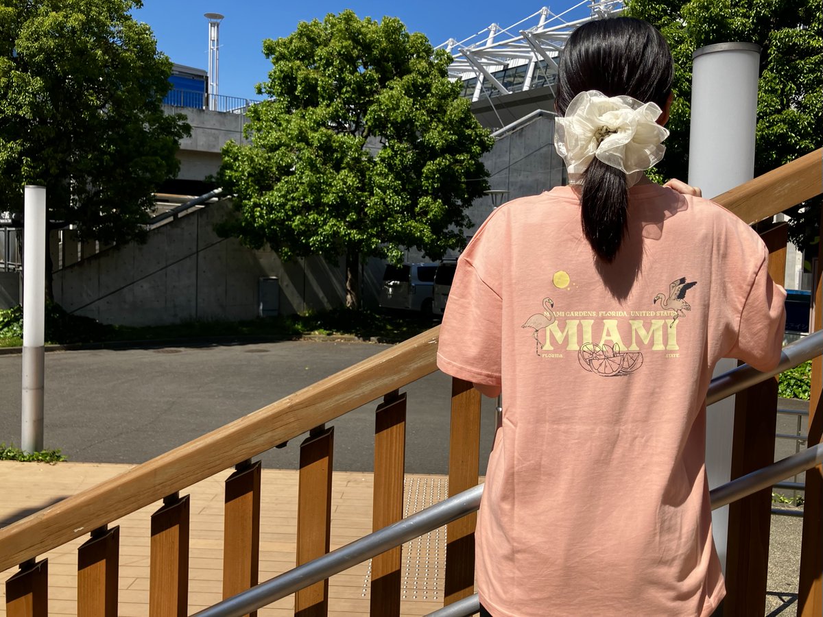 eurosports_shop's tweet photo. 選べる2カラー💗💙
気分で楽しむMiami GPグラフィック🌺🌴✨
🐬BWT アルピーヌ F1 チーム マイアミGP グラフィック Tシャツ BL
https://t.co/CQlySVT9bL
🦩BWT アルピーヌ F1 チーム マイアミGP バックグラフィック Tシャツ PI 2026
https://t.co/wFJ71RzCHk
#f1jp #AlpineF1 #Alpine #BWTAlpine #アルピーヌF1 #アルピーヌ #F1グッズ #モータースポーツ #MiamiGP #マイアミGP #F1Miami #MiamiEdition #グラフィックTシャツ #完売注意 #推し活