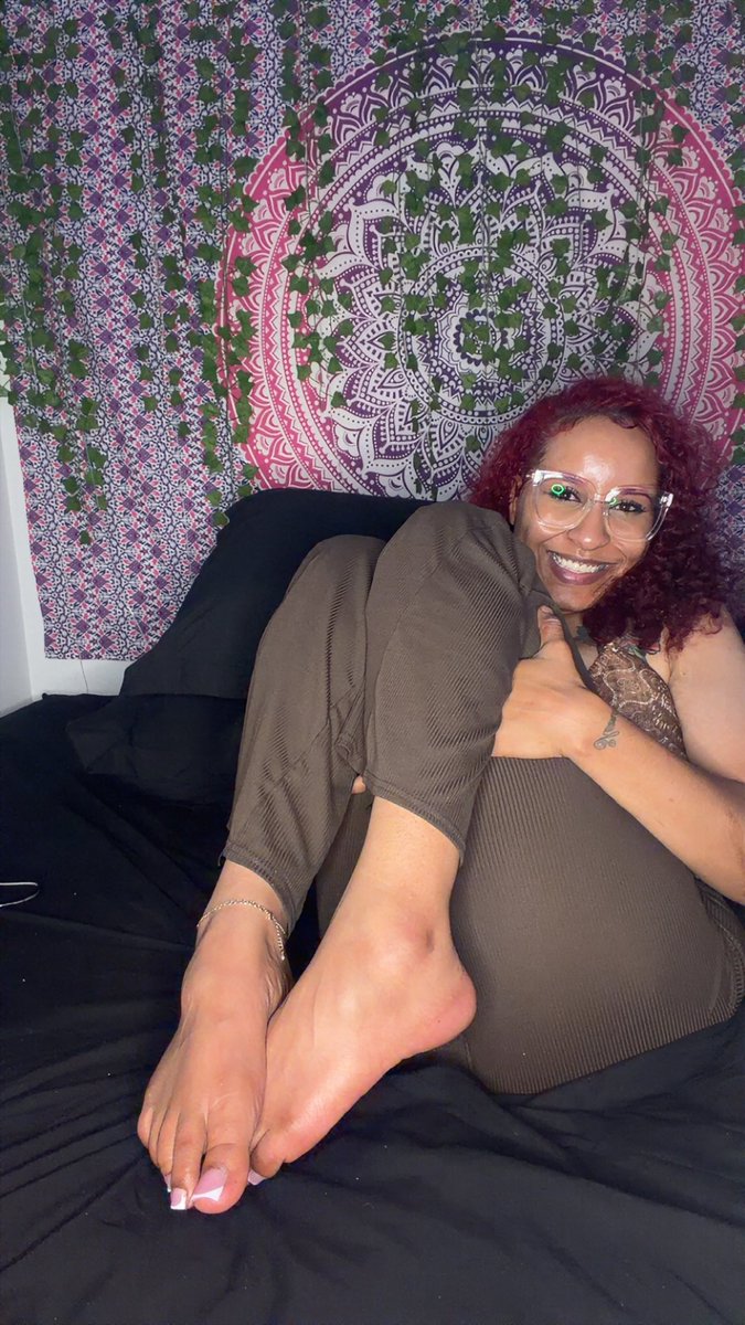 Gemini Toes 🤭👣 tweet media