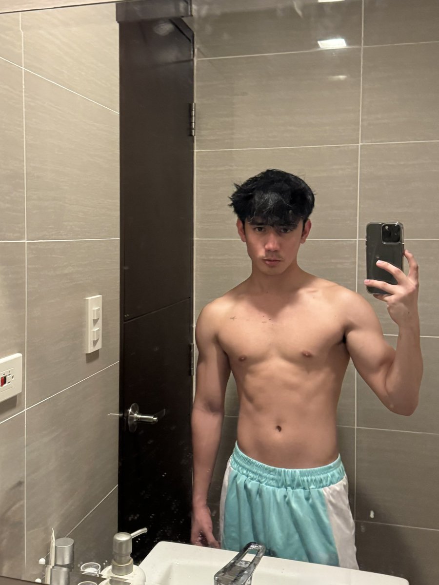 KalixSinat's tweet photo. Follow and like this if you wanna see Sean Tristan's vids https://t.co/fdC5pyjW3A