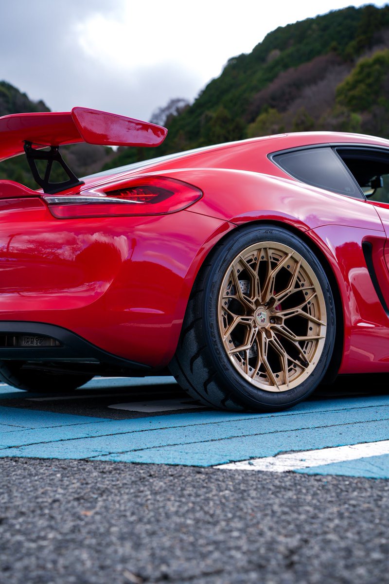 EJ20GDB555's tweet photo. ケイマンS
500万円で欲しい人いませんか？
マフラーエキマニ リアIPE
車高調BC
メーターレッド
 
#車売ります
#ポルシェ売ります
#ケイマン売ります https://t.co/X4M6Gd4w8L