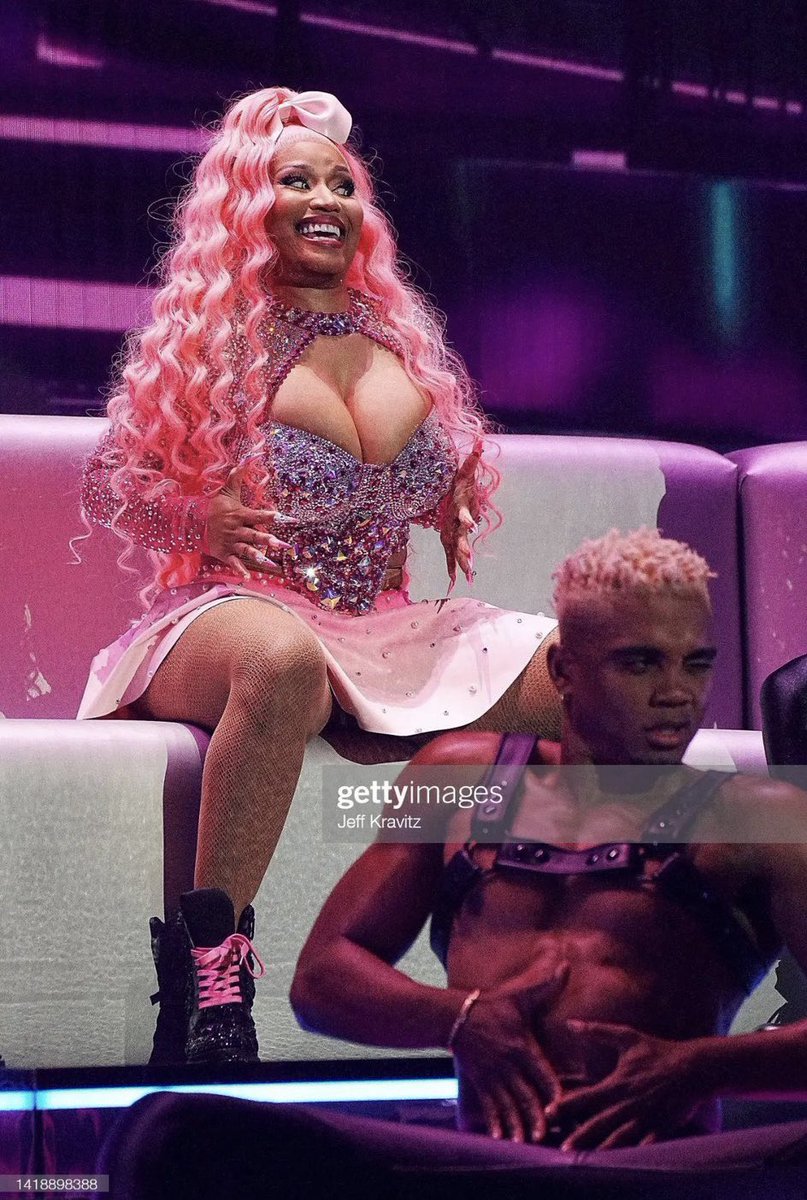 udrajj's tweet photo. nicki minaj in the 2020s https://t.co/MeS7GVLzsU