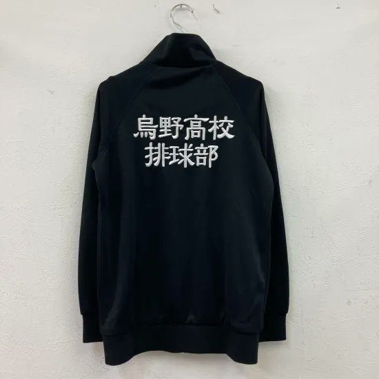 mitsubado's tweet photo. 『 飛べ 』
『 コートを制す 』
『 思い出なんかいらん 』

ハイキュー！！より
烏野・青葉城西・稲荷崎
各校のジャージが入荷しました✨

🔽通販はこちら
https://t.co/RPjbIfi0js

音駒ジャージもあります🎶

#ハイキュー #コスプレ #秋葉原 #みつば堂 https://t.co/xLGSW4dZUF