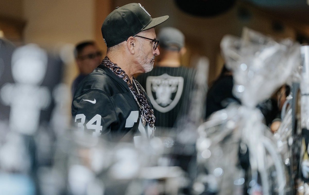 Raider Dad tweet media