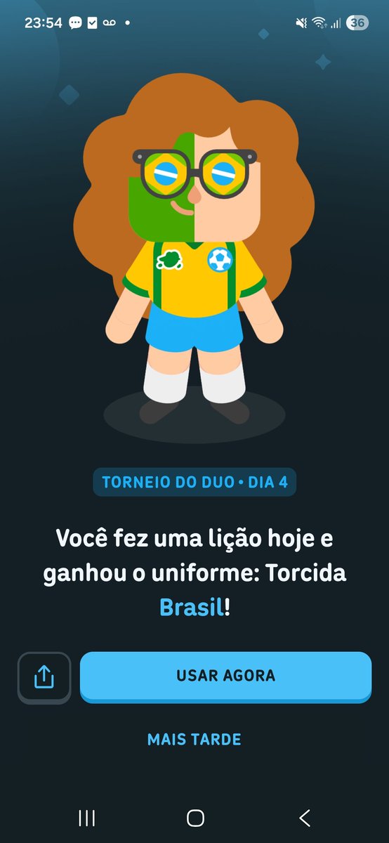 simone_fco's tweet photo. o duolingo arrumando sempre novos jeitos de frescar comigo, e a de hoje, dia seguinte à eliminação do brasil, foi isso aqui🤡 https://t.co/VgzCjnfr8B