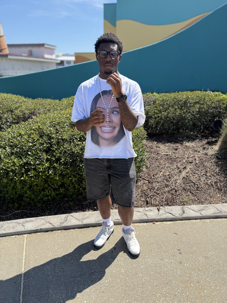 tray_amg's tweet photo. Had to ♻️ https://t.co/VtceOlYBdR